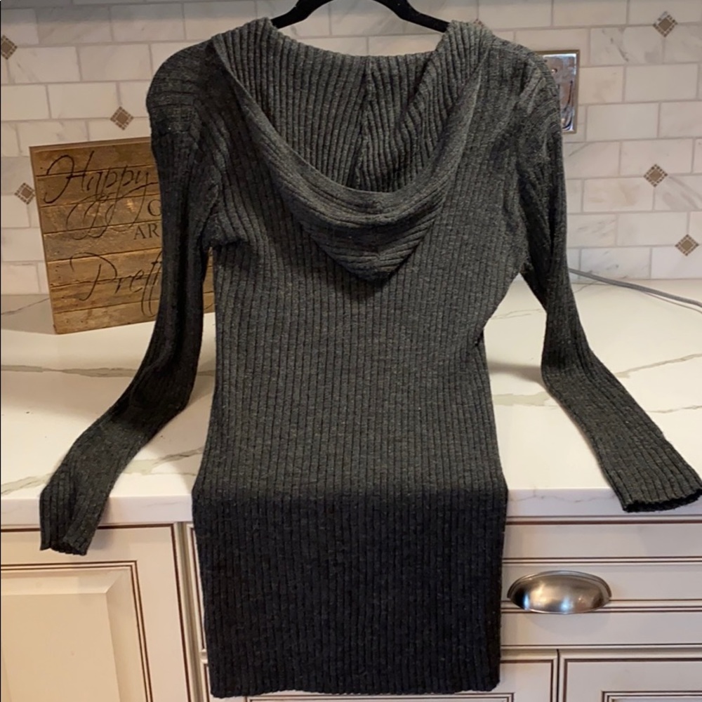 FREE PEOPLE GREY ZIP LONG TO HIP SWEATER W HOODIE - Picture 6 of 7